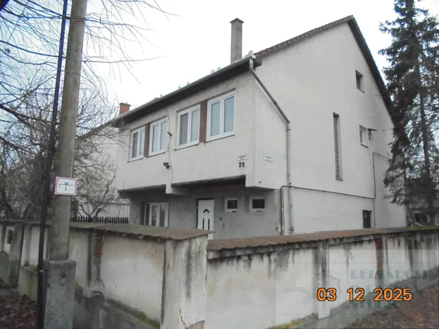 Eladó ház Kazincbarcika 180 nm