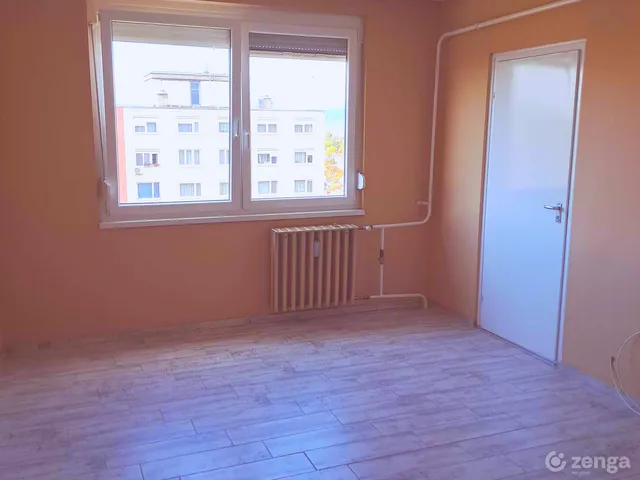 Eladó lakás Budapest XV. kerület, Újpalota, Drégelyvár utca 13 35 nm