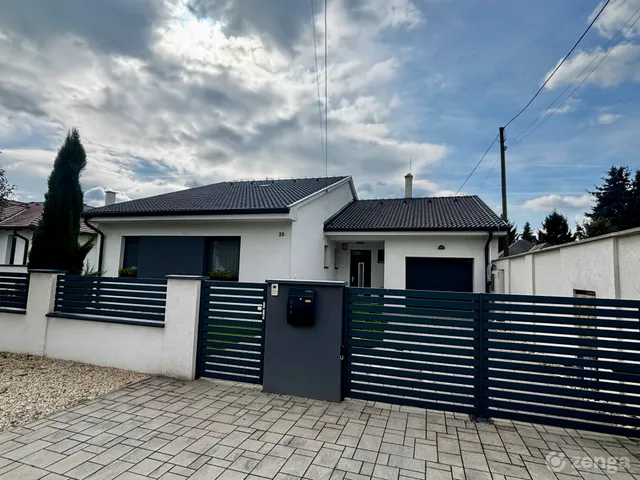 Eladó ház Abda 140 nm