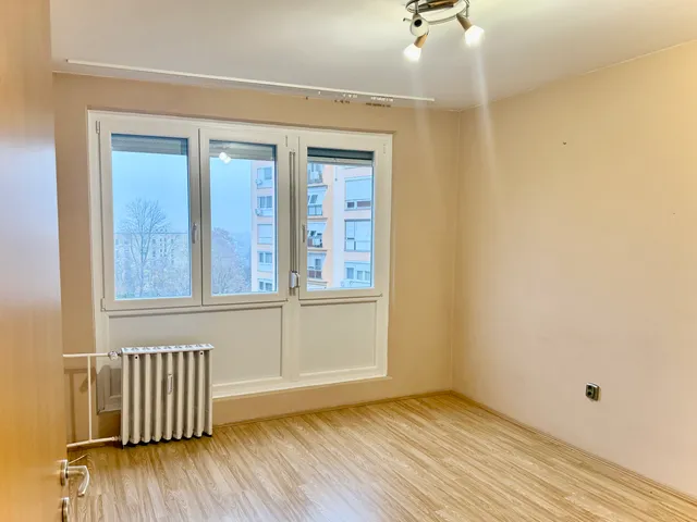 Eladó lakás Pécs, Kertváros 57 nm