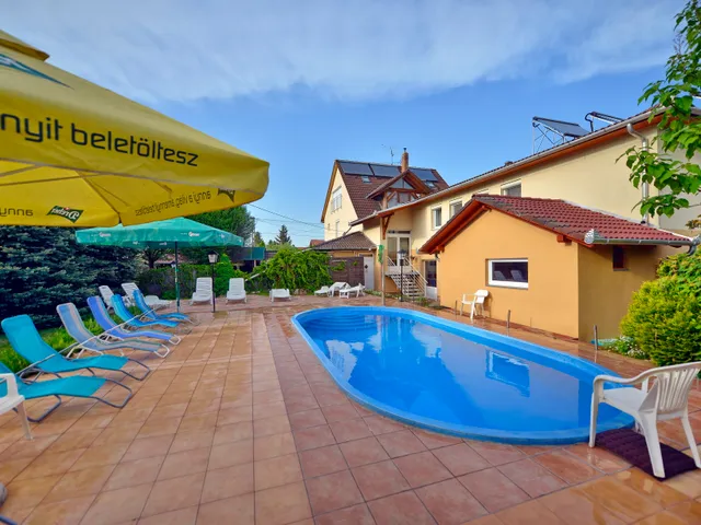 Eladó ház Nagymányok 800 nm