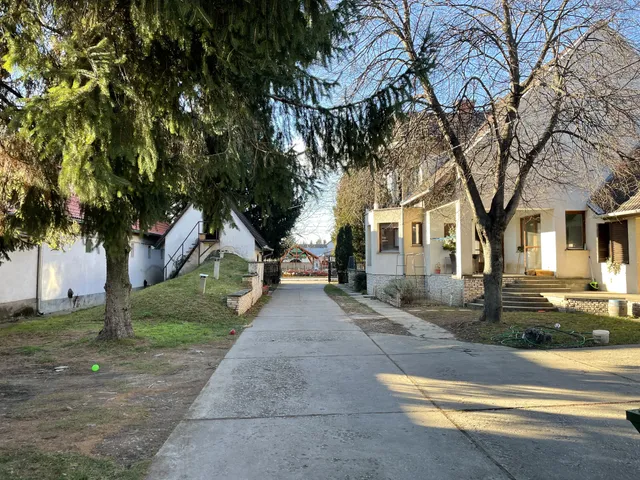 Eladó ház Kozármisleny, Kinizsi utca 11 850 nm