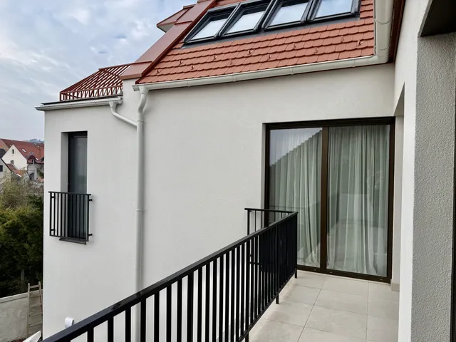 Eladó lakás Pécs, szőlő 59 nm