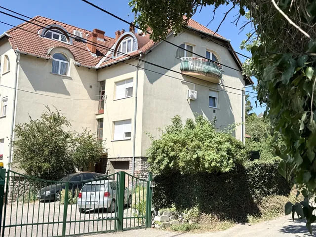 Eladó lakás Pécs 54 nm