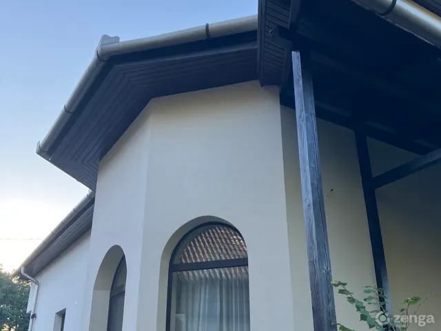 Eladó ház Gyöngyössolymos 180 nm