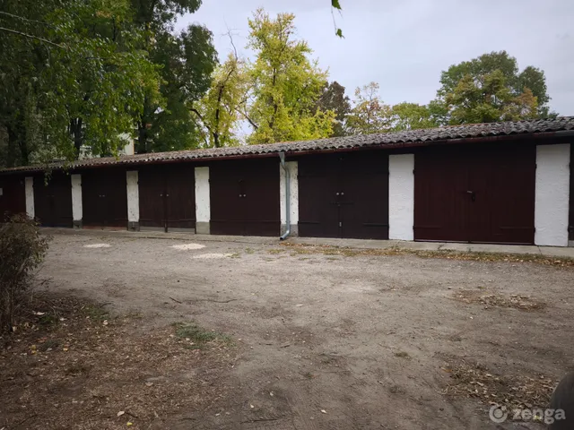 Eladó garázs Szeged, Tarján 16 nm