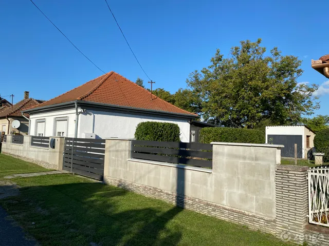 Eladó ház Balatonszentgyörgy 87 nm
