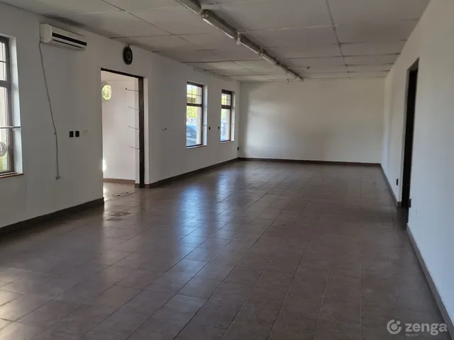 Kiadó kereskedelmi és ipari ingatlan Szigetszentmiklós 280 nm