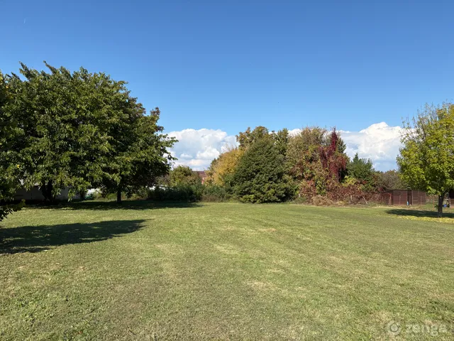 Eladó telek Balatonboglár 1473 nm