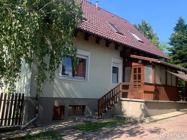 Eladó ház Veresegyház, Öreghegy, Kölcsey u. 56. 210 nm