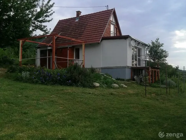 Eladó üdülő és hétvégi ház Siklós, Máriagyűd 40 nm