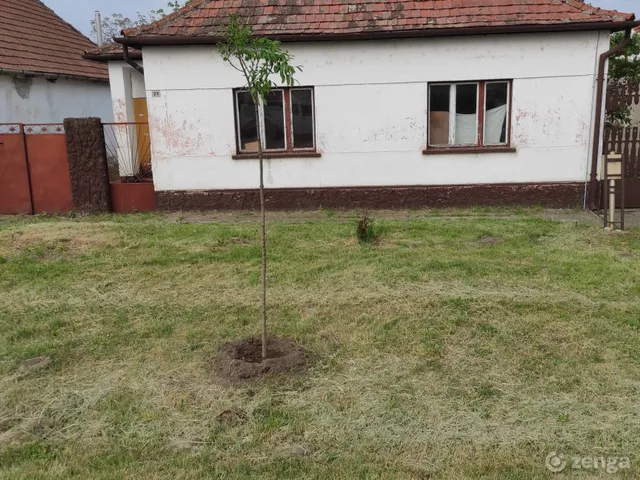 Eladó ház Kunbaja 90 nm