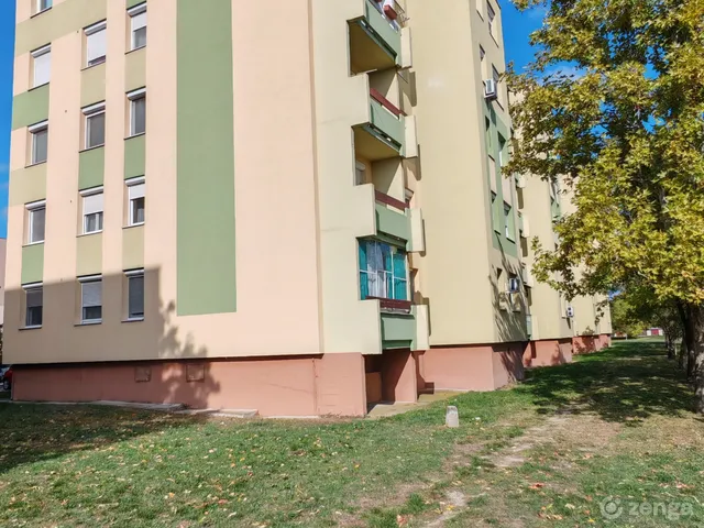 Eladó lakás Pétfürdő 42 nm