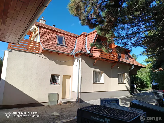 Eladó ház Budaörs 350 nm