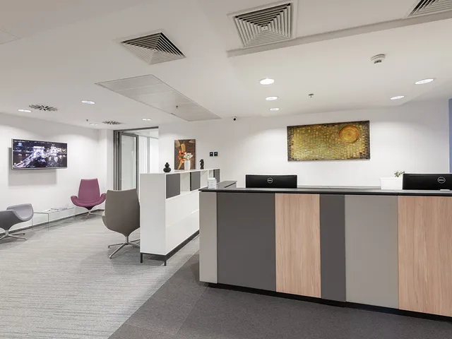 Kiadó kereskedelmi és ipari ingatlan Budapest V. kerület, Bank negyed, Széchenyi István tér 7-8 10 nm