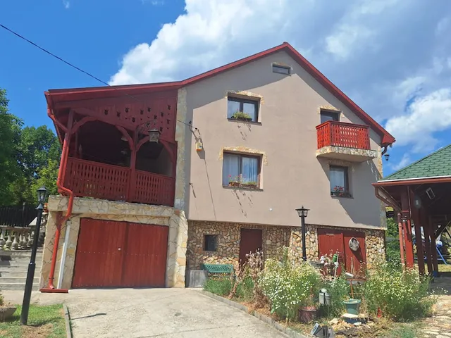Eladó ház Miskolc 160 nm