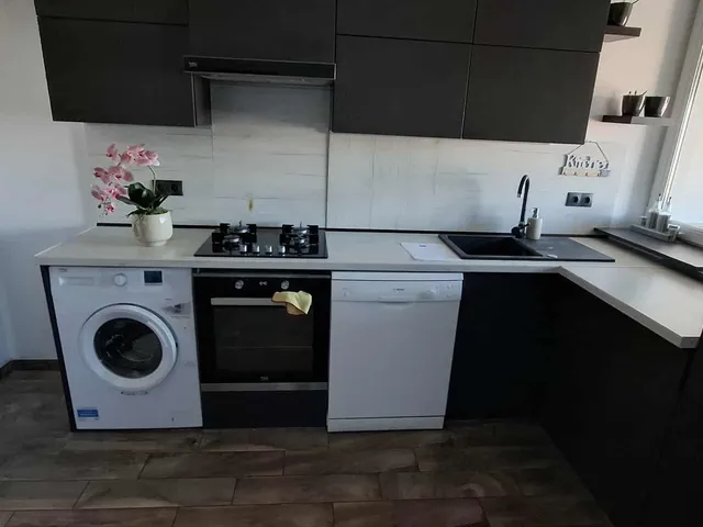 Kiadó lakás Miskolc, Belváros 70 nm