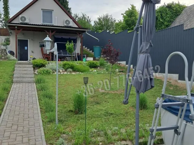 Eladó üdülő és hétvégi ház Dorog, Aranyhomoki Dűlő 30 nm