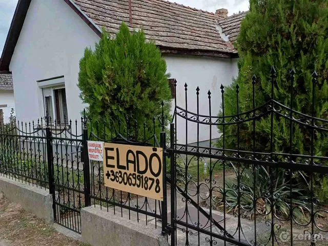 Eladó ház Karád 80 nm