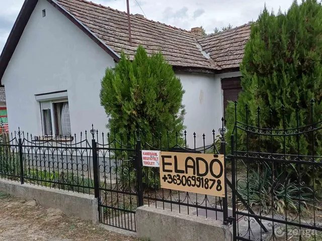 Eladó ház Karád 80 nm