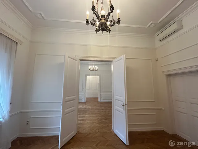 Kiadó lakás Budapest V. kerület 145 nm