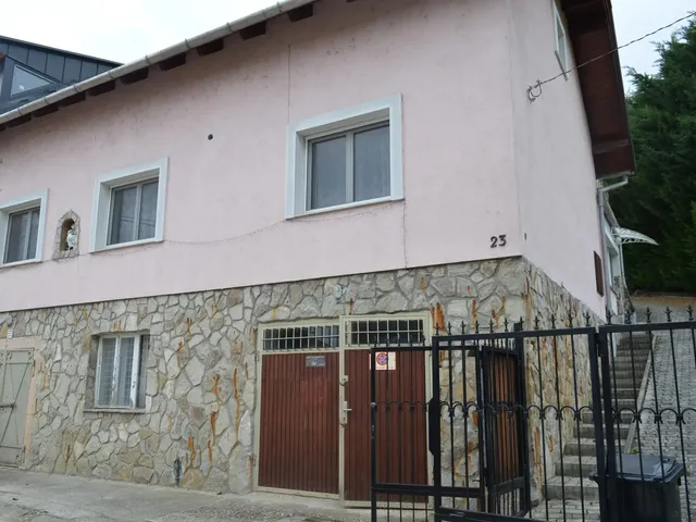 Eladó ház Esztergom 115 nm