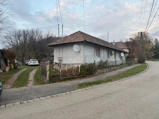 Eladó ház Dág 105 nm