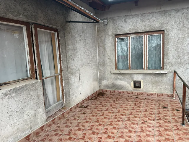 Eladó ház Dorog, Falu, Kálvária utca 120 nm