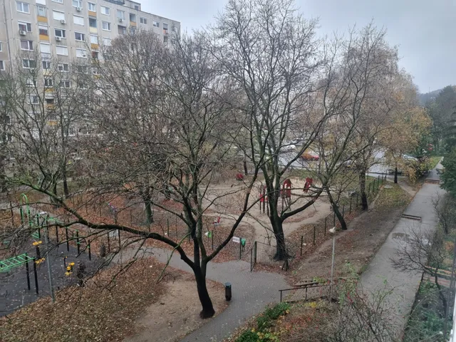 Eladó lakás Tatabánya, Újváros 36 nm