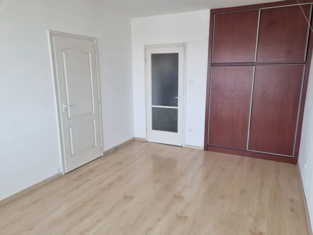 Eladó lakás Veszprém, Belváros, Kossuth Lajos utca 40 nm