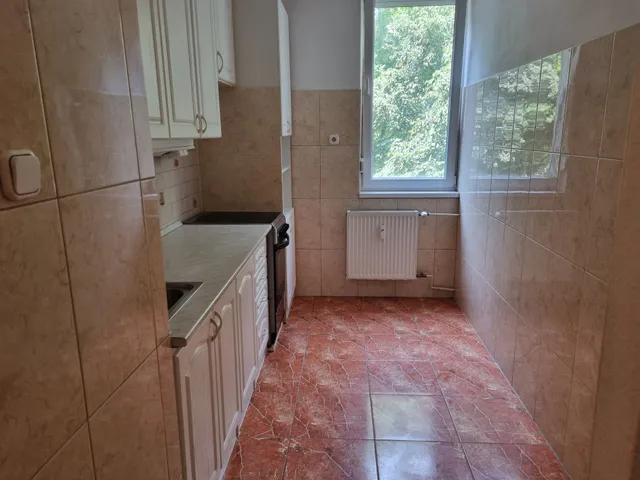 Kiadó lakás Tatabánya, Újváros 49 nm