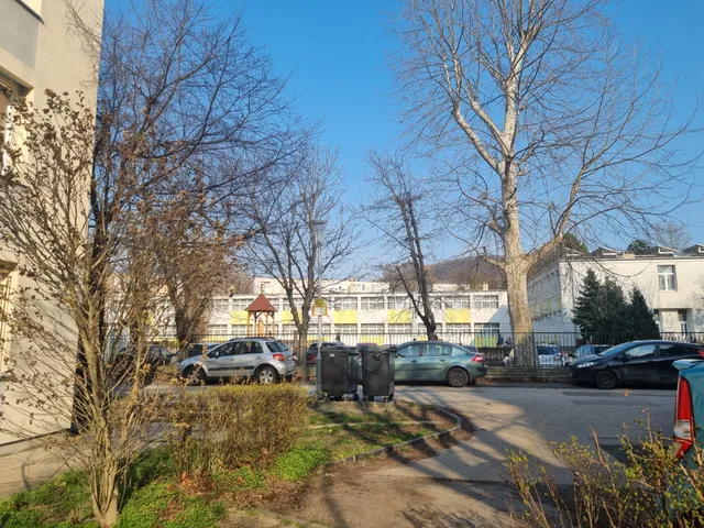 Eladó lakás Tatabánya, Újváros 57 nm