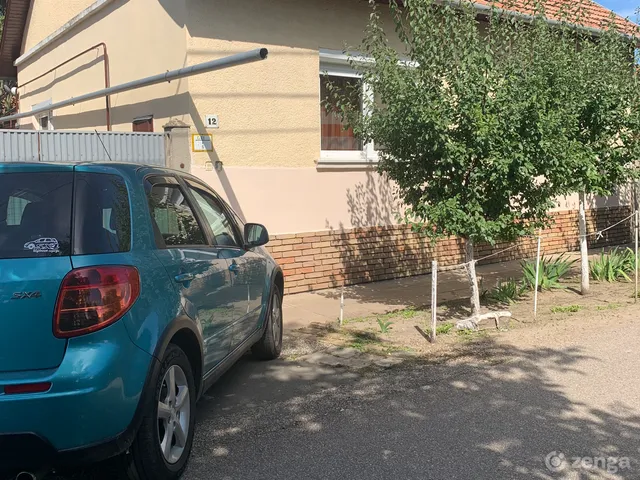 Eladó ház Makó, Honvéd 100 nm