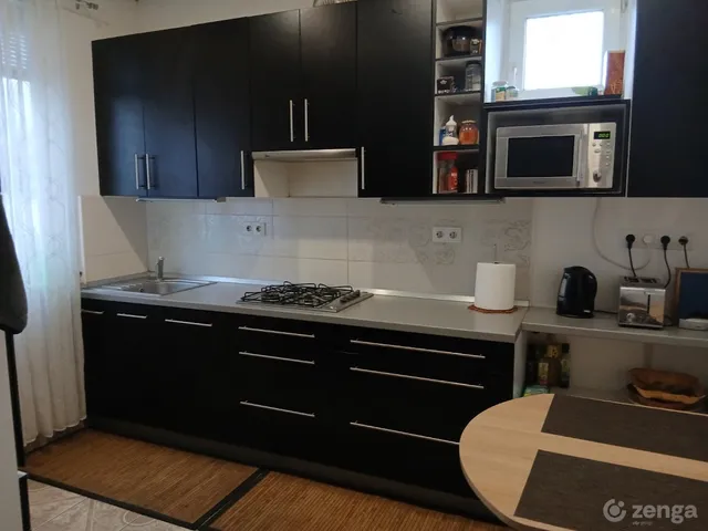 Eladó lakás Üllő 78 nm