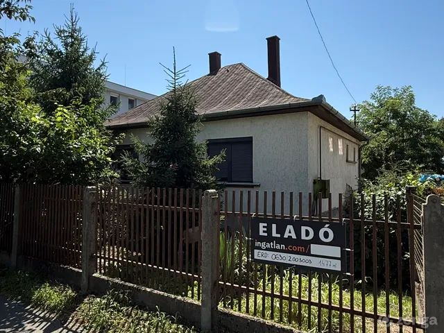 Eladó telek Debrecen, Hatvan utcai kert 1477 nm