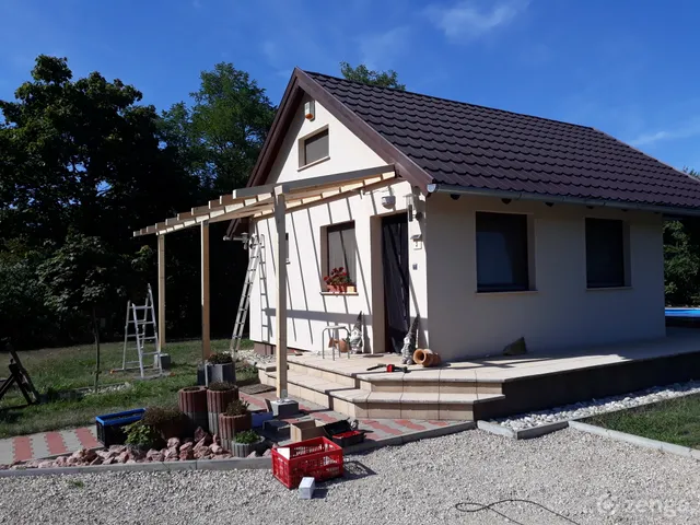 Eladó üdülő és hétvégi ház Győr, Győrszentiván 40 nm