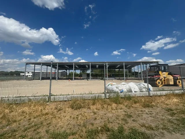 Kiadó kereskedelmi és ipari ingatlan Kecskemét, Felsőcsalános 1200 nm