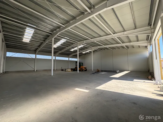 Kiadó kereskedelmi és ipari ingatlan Kecskemét, Felsőcsalános 1200 nm