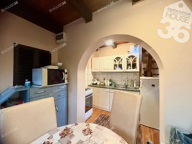 Eladó ház Kecskemét, Katonatelep 63 nm