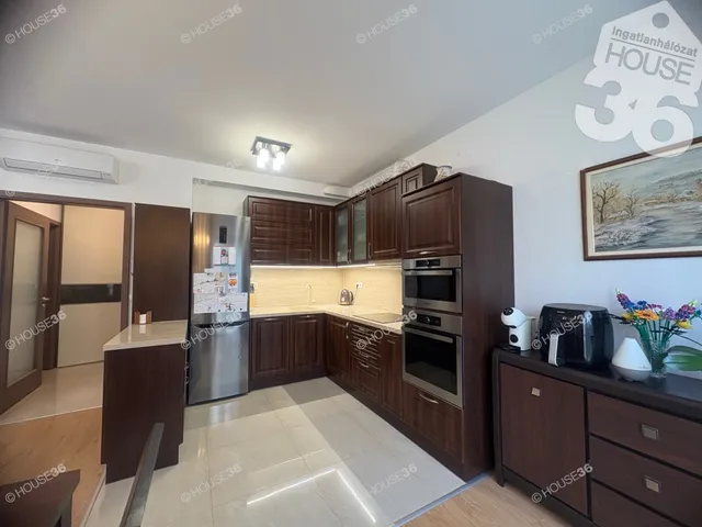 Eladó lakás Kecskemét, Hollandfalu 86 nm