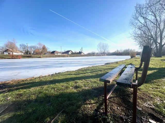 Eladó ház Tiszaug 75 nm