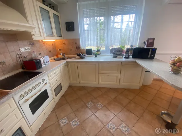 Eladó ház Solymár 292 nm