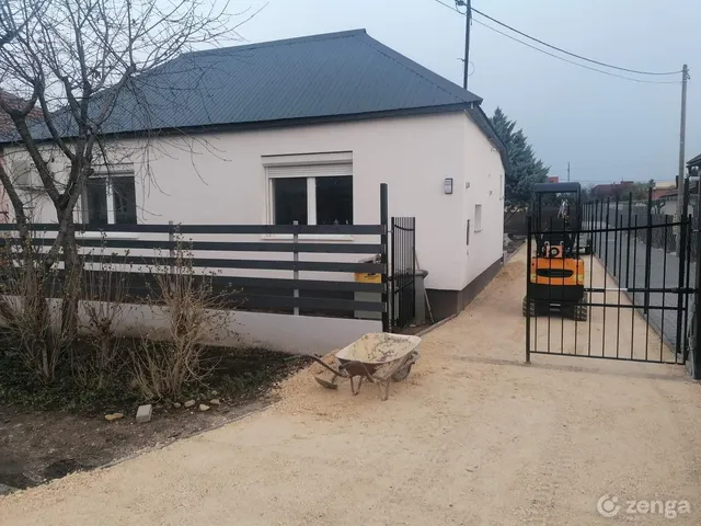 Eladó ház Gyál 67 nm