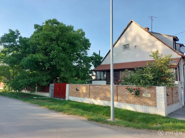 Eladó ház Sárvár, Kertváros 181 nm