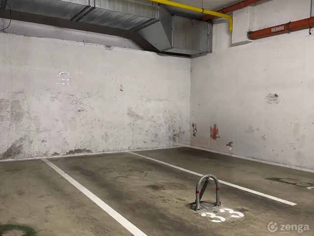 Eladó garázs Budapest VII. kerület, Ligetváros 14 nm