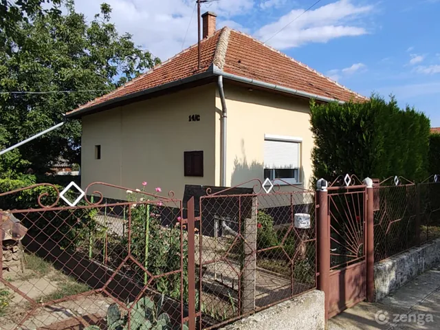 Eladó ház Biharnagybajom 82 nm
