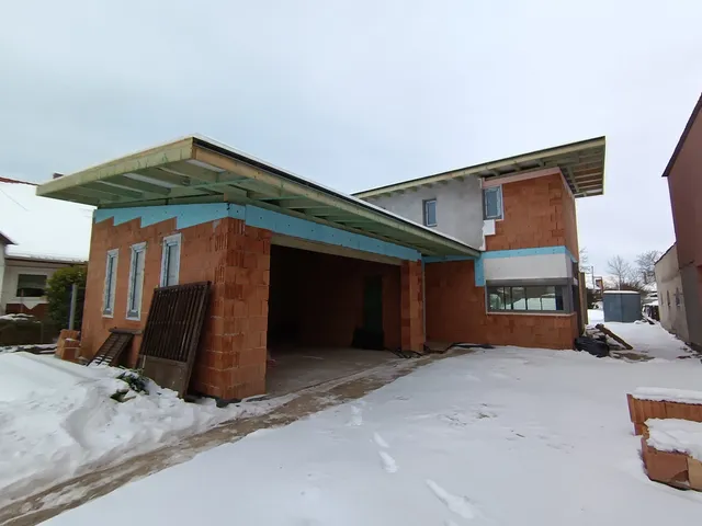 Eladó ház Székesfehérvár, Vezérutcák 180 nm