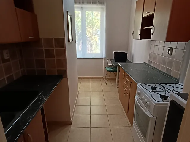 Eladó lakás Székesfehérvár, Prohászka 35 nm