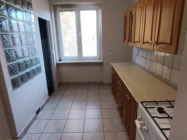 Eladó lakás Székesfehérvár, Prohászka 34 nm