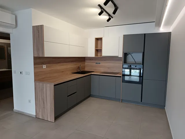 Kiadó lakás Székesfehérvár, Zrínyi utca  49 nm